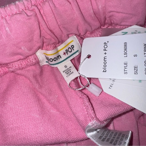 NWT BLOOM + POP Pink Stripe Acid Wash Raw Edge Juniors Short Shorts Barbiecore S - Picture 11 of 12